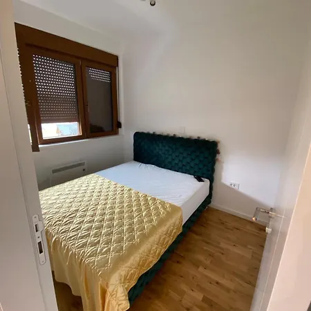 Апартаменты Raz *